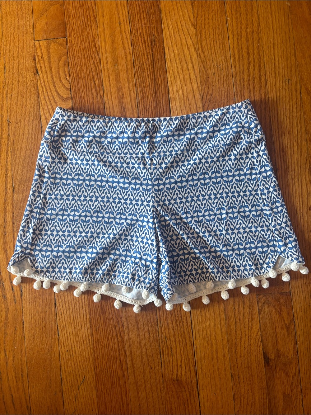 J. McLaughlin Blue and White Pom-Pom Trim Shorts